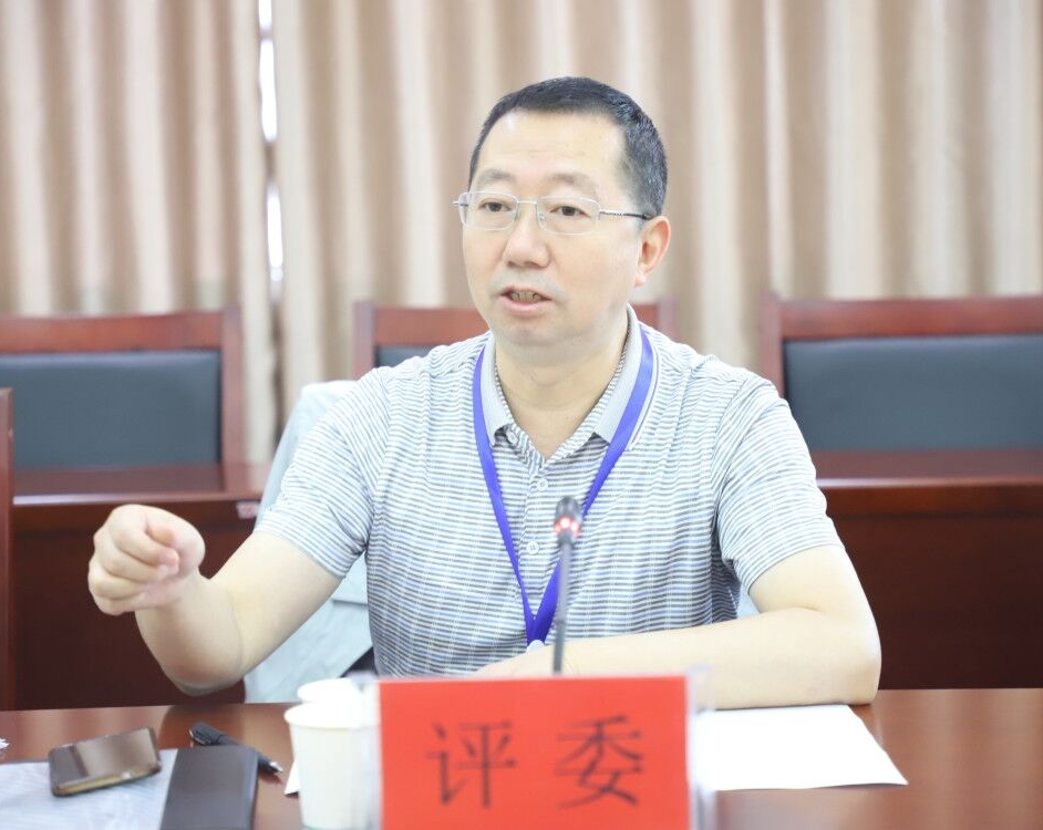 評委指導圖片